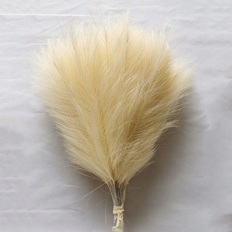 Fluffy Artificial Pampas Grass 10/30 pieces